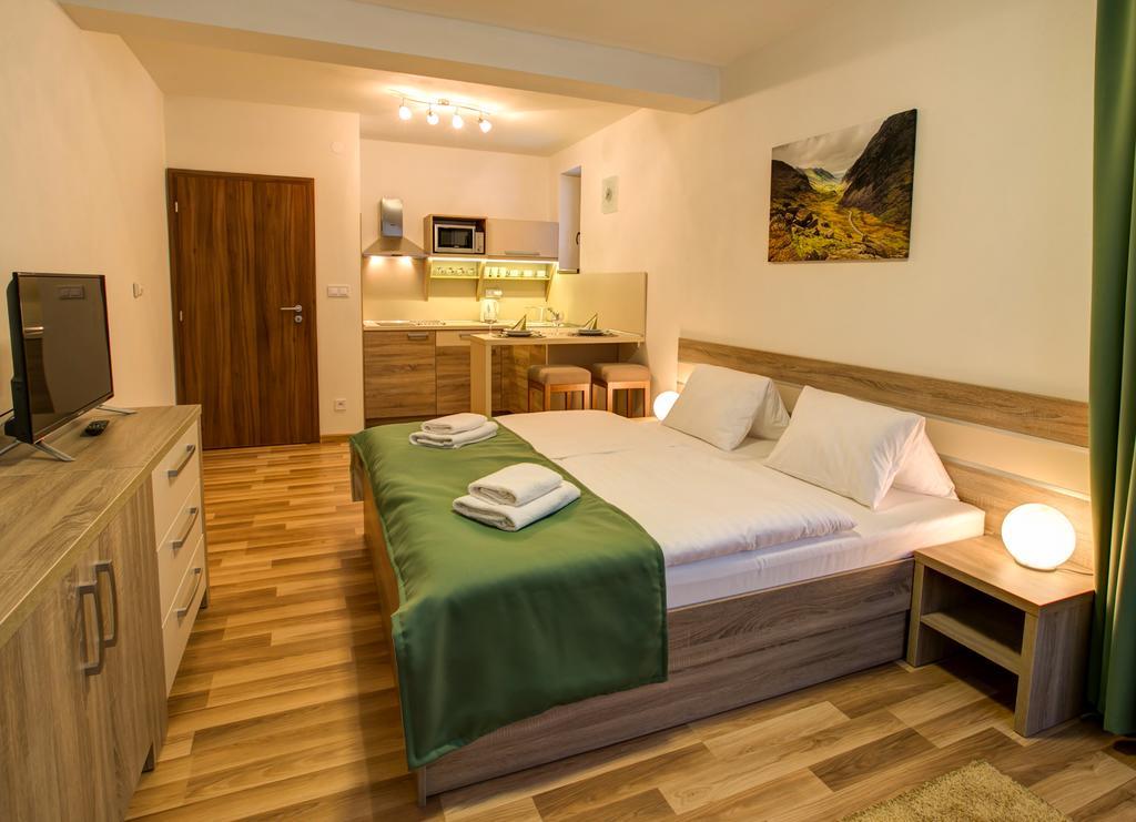 Apartmany Tri Studnicky Demanovska Dolina Rum bild